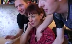 RussiAn Milf Gets boned And Sprayed By Three young dicks !